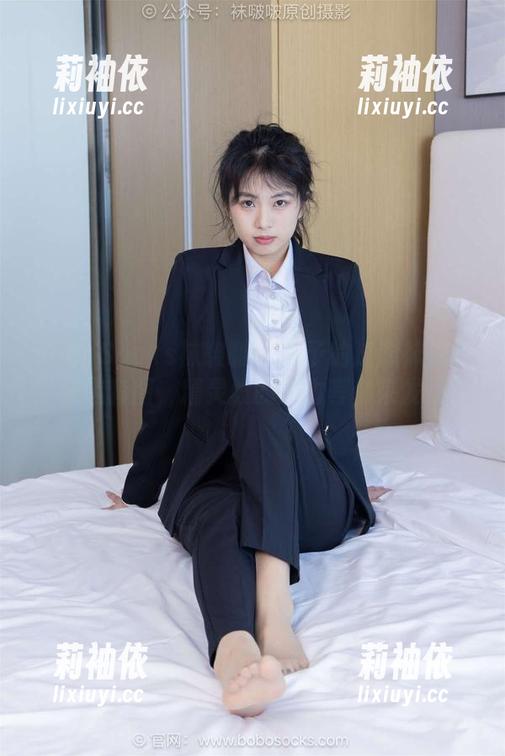 BoBoSocks袜啵啵 - 稚予的过膝袜探险：精选套图，精灵般的魅力等你来发现！