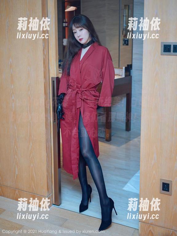 HuaYang花漾 - “壁纸绝美！白茹雪Abby御姐合集，诶，你们看那眼神！”一言不合就心动。