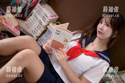 学妹Seoyool(서율)的那些年：全套作品，记录青春的微光