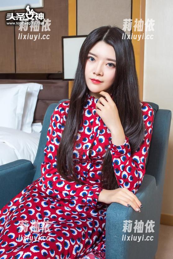 TouTiao头条女神 - 高清在线走心：张梓柔棉袜下的那些秘密