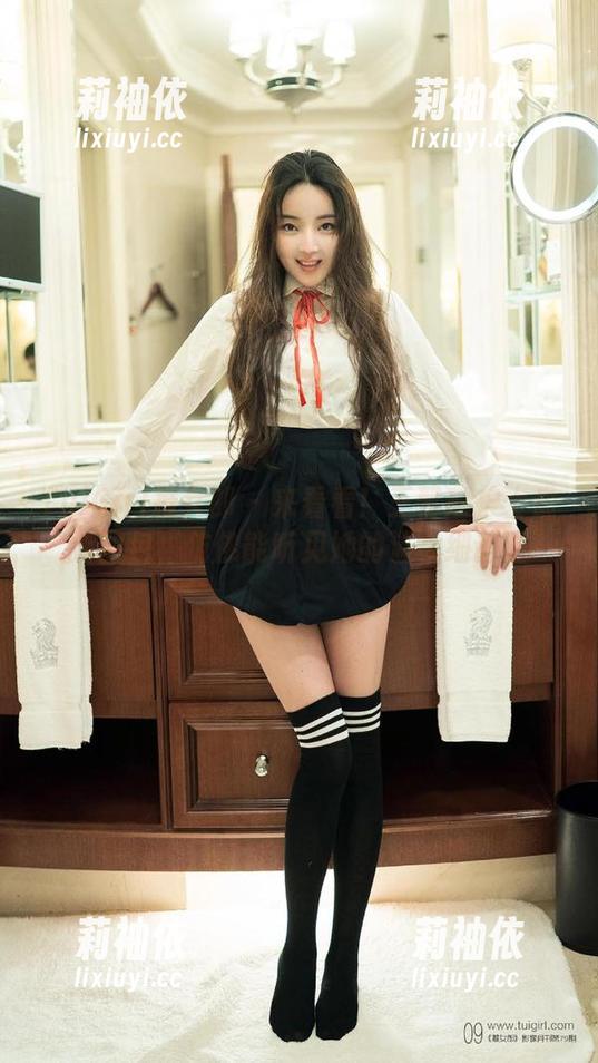 TuiGirl推女郎-王馨瑶 TuiGirl推女郎 - 来看看!王馨瑶护士最新图包,仿佛能听见她的温柔细语。