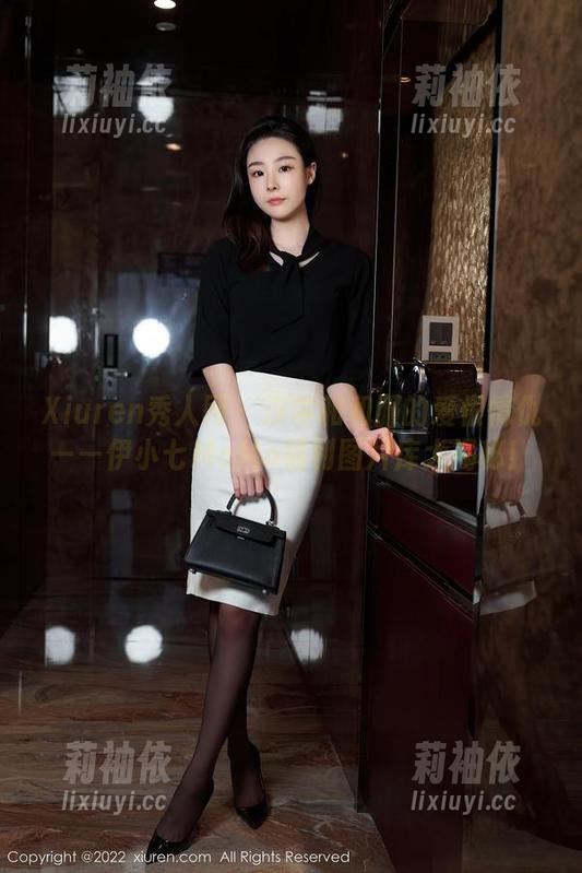 Xiuren秀人网-伊小七MoMo Xiuren秀人网 - 汉字和和服的爱恨情仇——伊小七MoMo福利图片库大揭秘!
