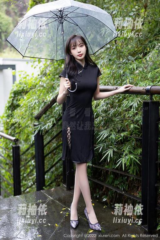 Xiuren秀人网-谢小蒽 Xiuren秀人网 - 看,看,看!“谢小蒽”的运动作品竟然让我忘记呼吸了。