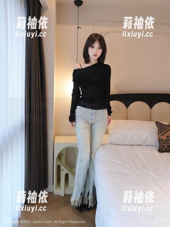 Xiuren秀人网 - 这些图片里藏着黎苏苏的纯白秘密，求快递送到我梦里！