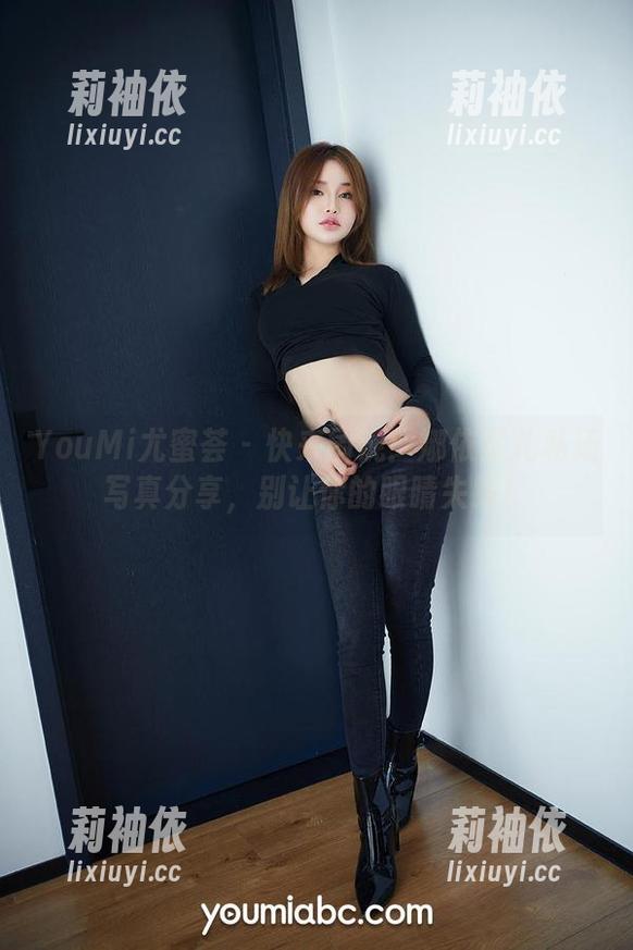 YouMi尤蜜荟-娜依灵儿 YouMi尤蜜荟 - 快来围观!娜依灵儿私汤写真分享,别让你的眼睛失踪!