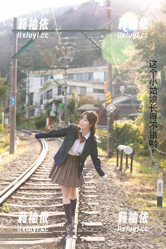 YouMi尤蜜荟 - 朱可儿镂空内衣写真分享，谁能告诉我她是怎么做到的？