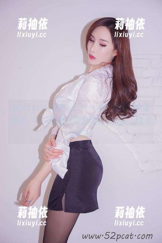 partycat轰趴猫 - Ellie艾栗栗的女友写真：每一张都是网盘里的小惊喜，快点下载！