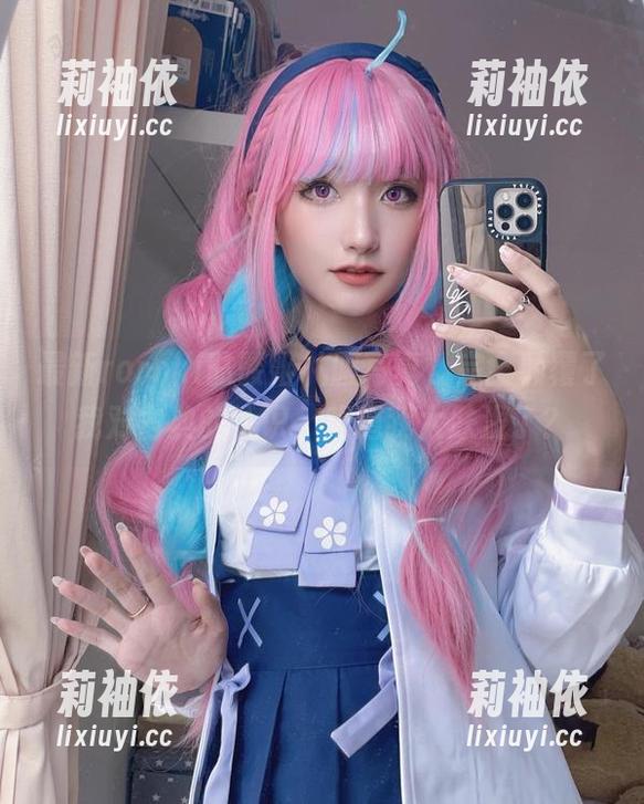 最新roroki骷髅姬礼服写真，完全颠覆了我对古典的认识，难道我太肤浅了？