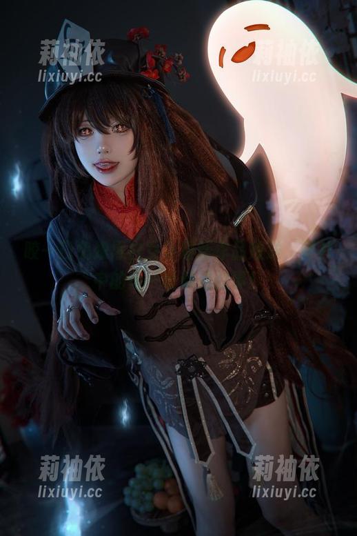 咬一口兔娘黑白女仆最新作品放送，图片中的每一帧都是故事！
