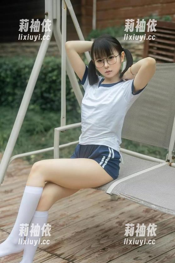 晨醒之美：幼水铃衣的作品集-这一早上就是让我把睡意带走的粉色晨光！
