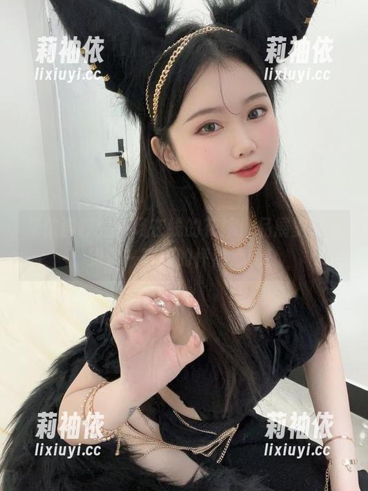 是依酱吖，一场在线的花嫁作品展览，看到你一瞬间的怦然心动！