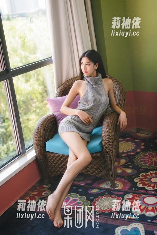 果团网 - 这里有最强美图！龚玥菲的美腿，谁能抗拒？