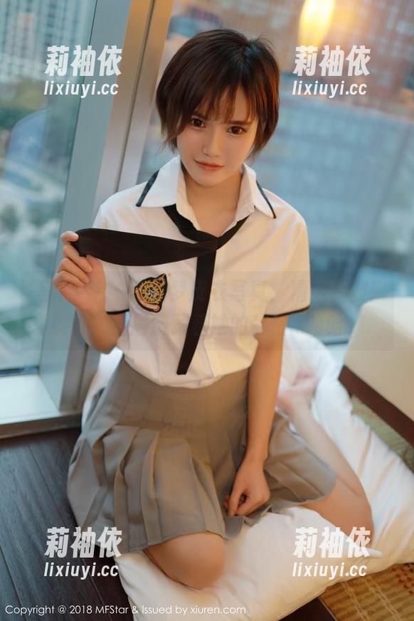模范学院 - 南晓梦皮衣写真，精选一波：皮衣背后居然藏着她的秘密...哈哈！