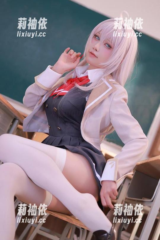 夜兰写真，水淼aqua的原图：一场视觉的无声欢宴！
