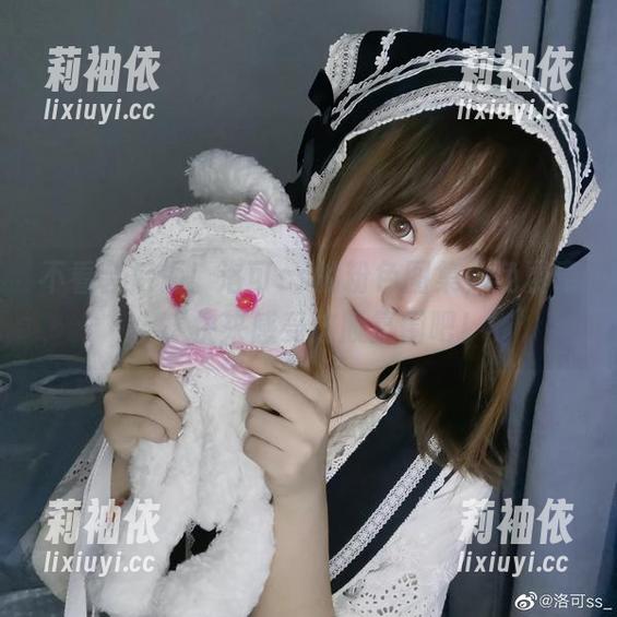 不看会后悔！洛可ss的粉色图集，免费奉上，快来感受这股氛围吧！