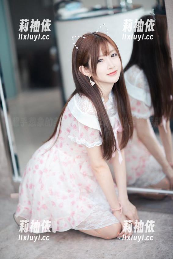 超乎想象的美图：王羽杉献上的圣诞特别写真集
