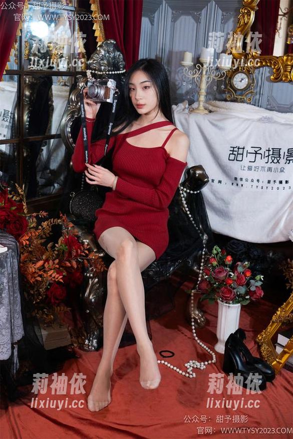 甜予摄影 - 璇璇套图更新：小房子的情节，真是该说不说，太吸引人了！