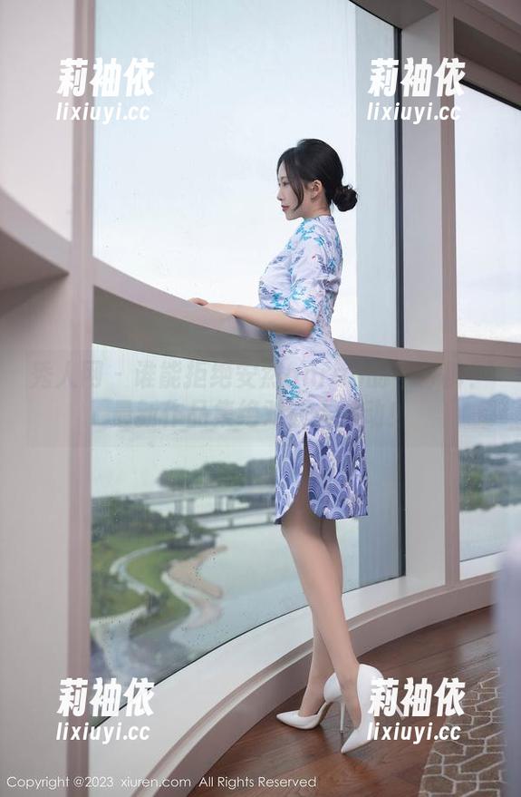 秀人网 - 谁能拒绝安然anran的牛仔裤？最新作品集绝对让人心动！