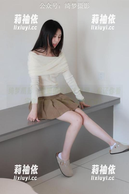 绮梦摄影 - 梦妍的死库水美图，保证你看完会觉得生活需要多些水分！