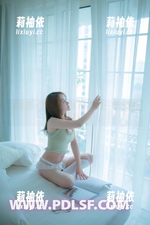 轰趴猫 - 教室里的梦心玥图册：好想再回去上美术课