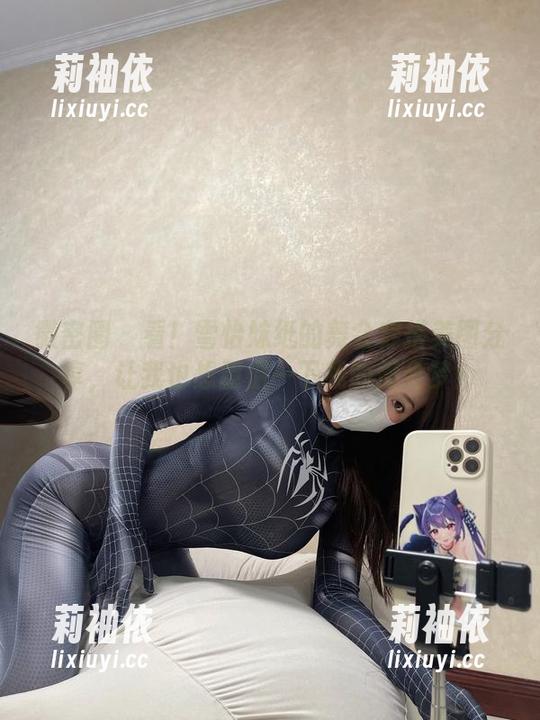 微密圈 - 看！雪怡妹纸的舞会穿搭美图分享，让我也想重温一下我的舞会梦！