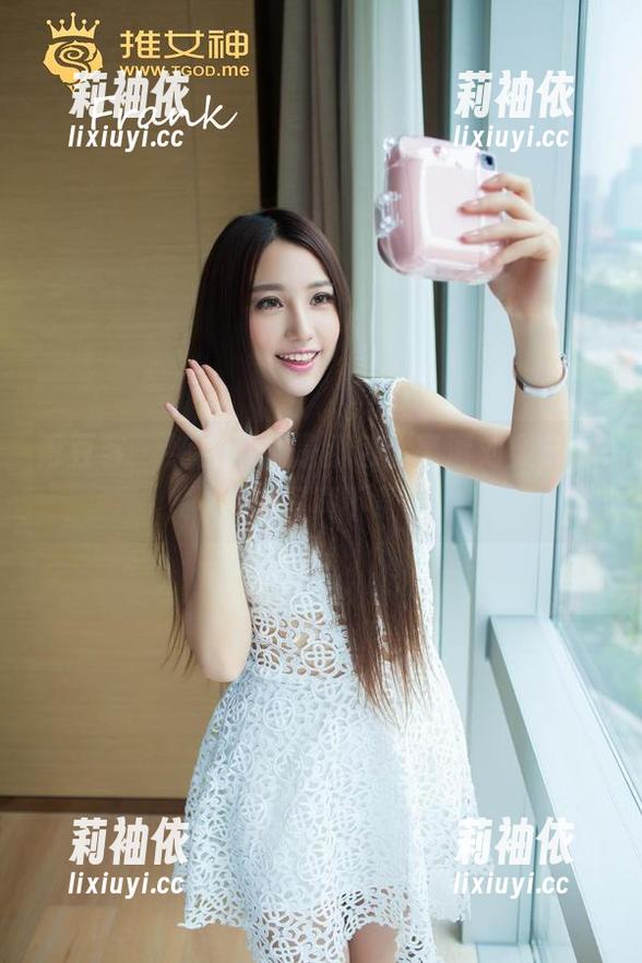 青豆客 - 纯白不仅是颜色：高清刘奕宁Lynn写真下载